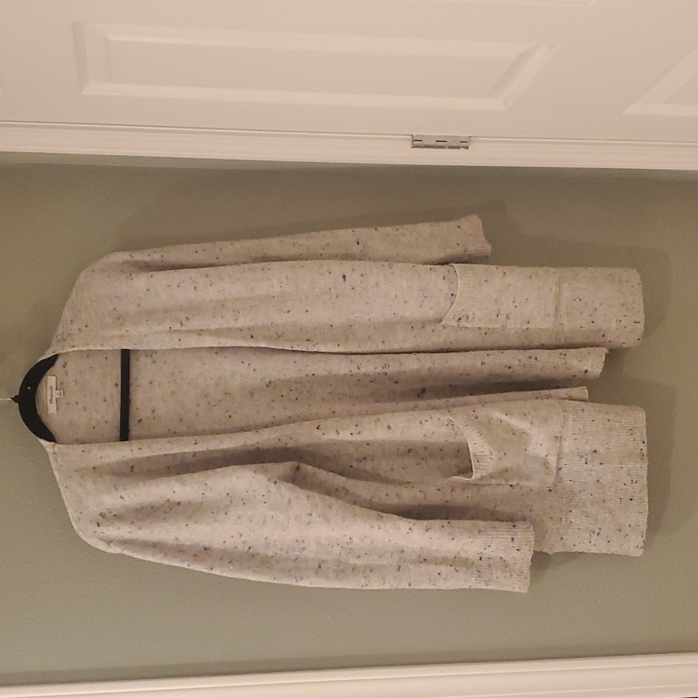 Madwell coziest yarn cardigan